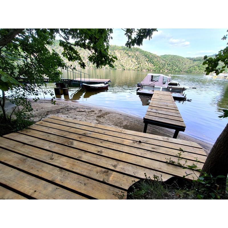 Molo a loďky Zátoka